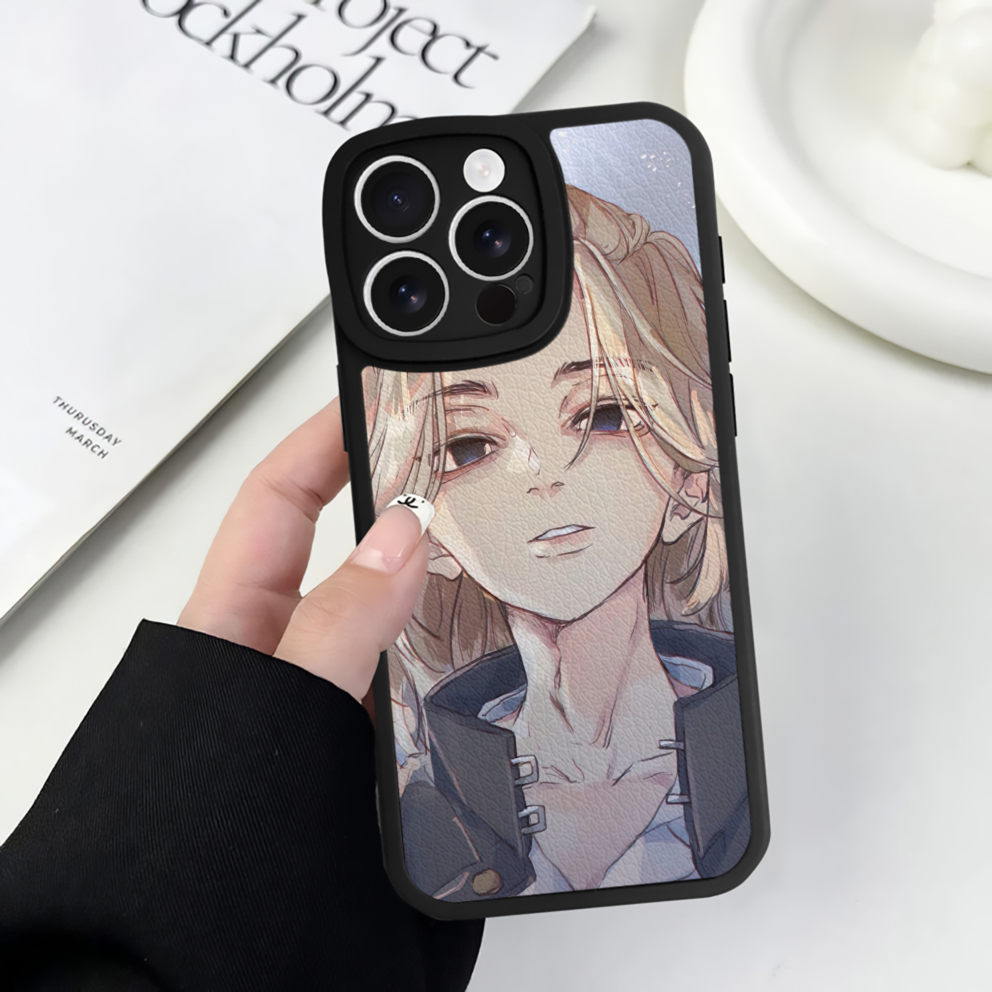（画像用） 東京リベンジャーズ Tokyo Revengers 【iPhone 16シリーズ対応】シリコンスマホケース（レザー調） 材質：シリコン